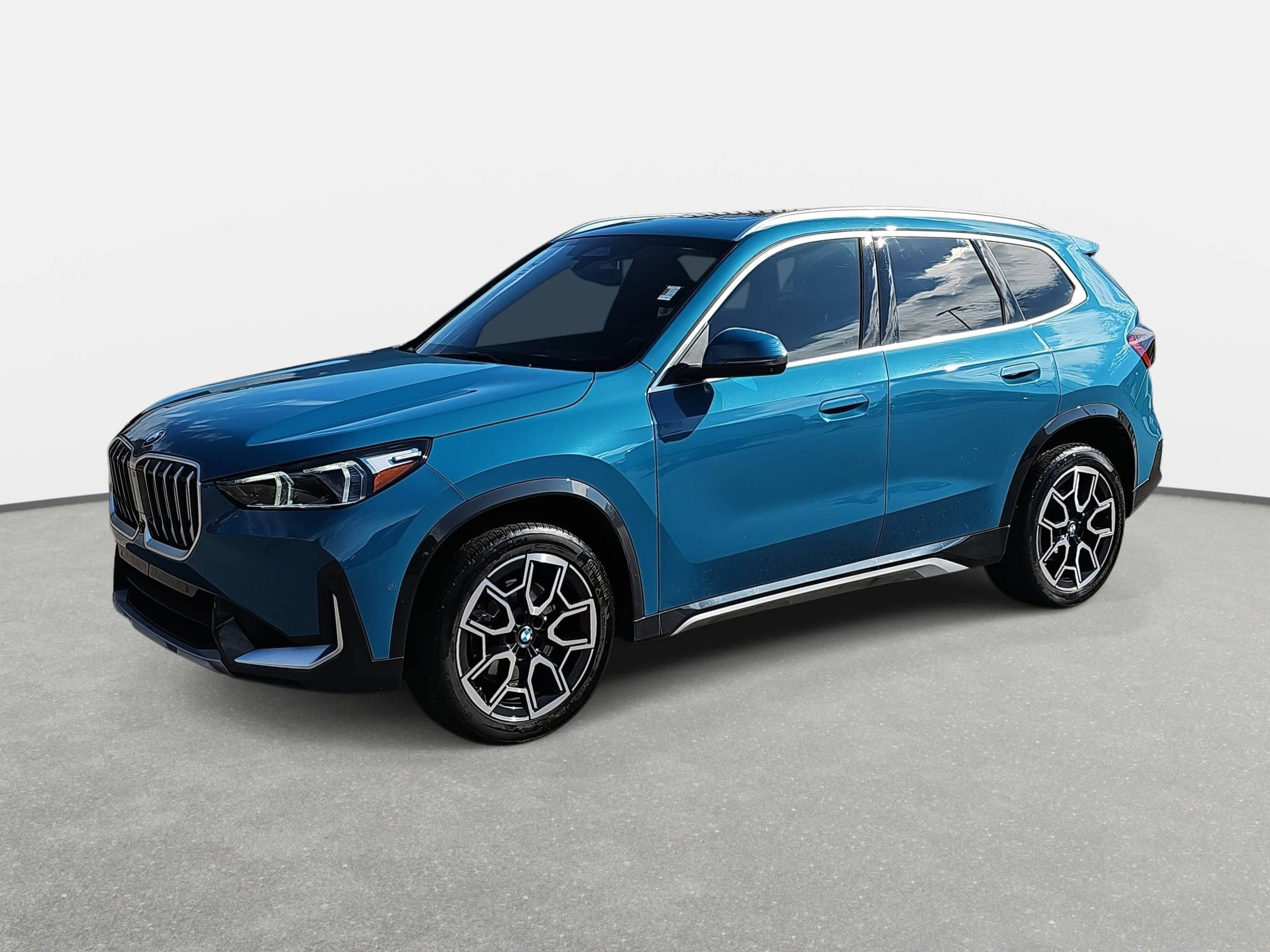 Certified 2025 BMW X1 xDrive28i w/ Technology Package