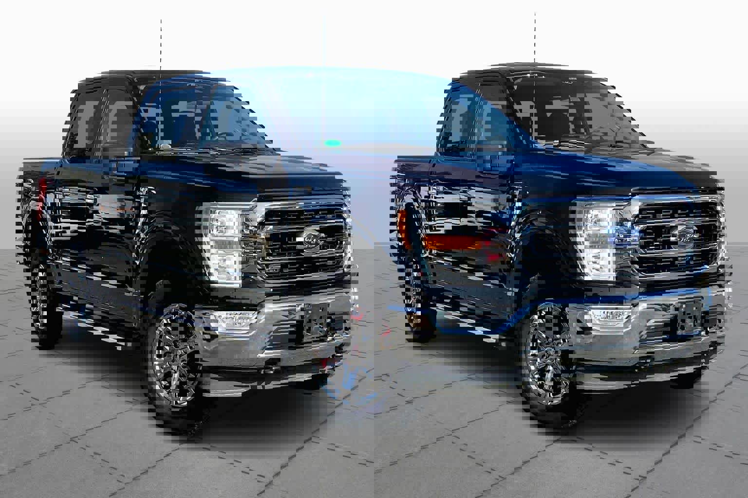 Certified 2022 Ford F150 XLT w/ XTR Package image 3