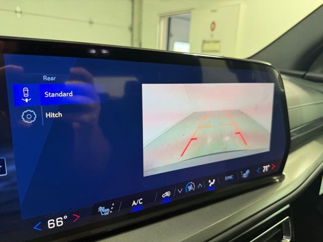 New 2026 Chevrolet Traverse LT image 21