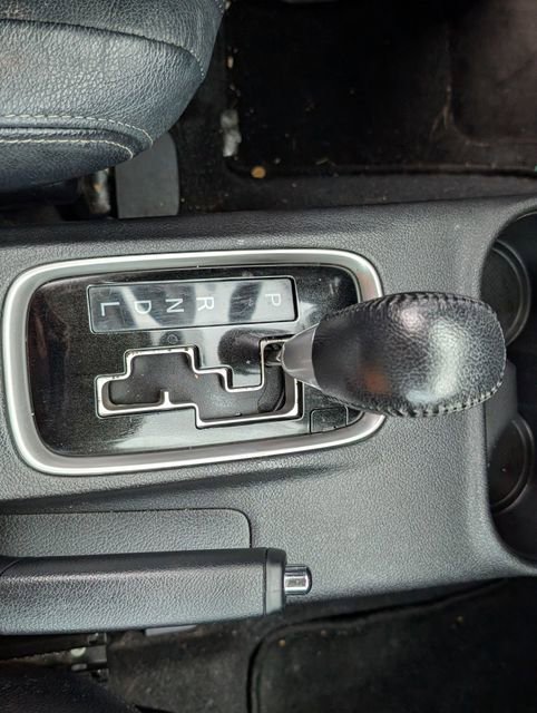 Used 2016 Mitsubishi Outlander GT image 22