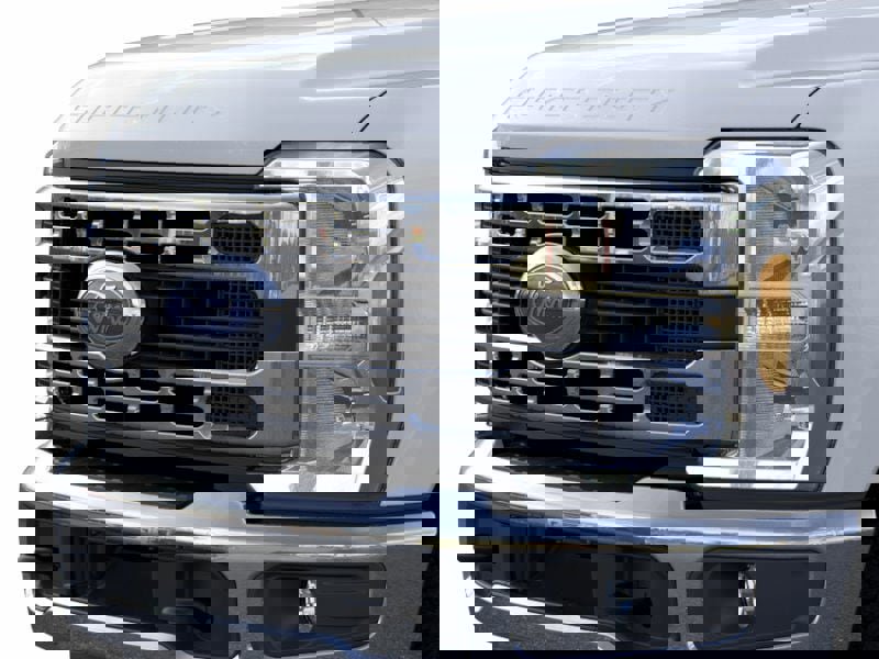 New 2025 Ford F250 XLT image 17