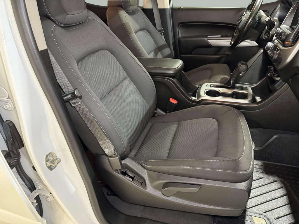 Used 2019 Chevrolet Colorado LT w/ LT Convenience Package AWD/4WD image 22