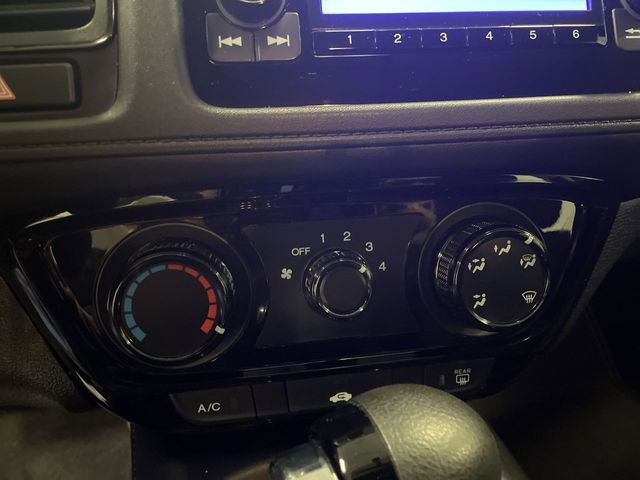 Certified 2022 Honda HR-V LX image 18