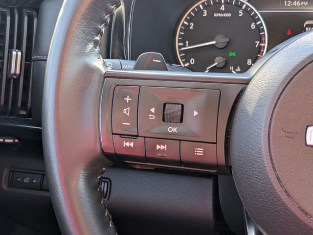 Used 2025 Nissan Pathfinder SV image 23