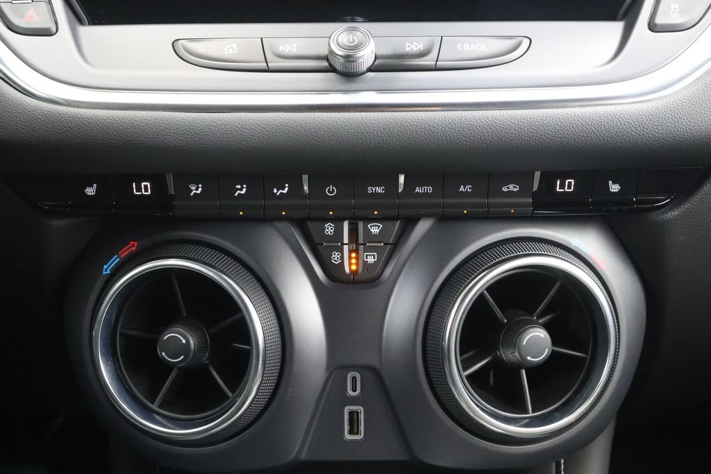 Used 2023 Chevrolet Blazer LT w/ Convenience Package FWD image 19