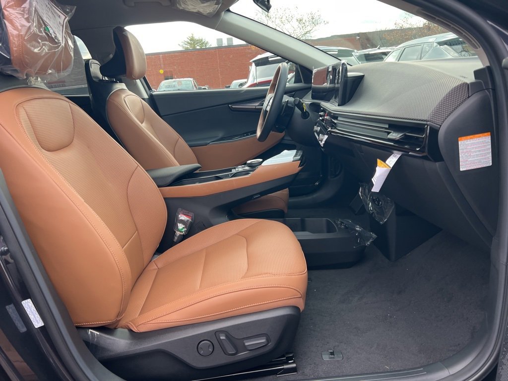 New 2025 Kia EV6 Wind image 15