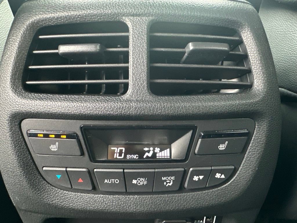 Used 2023 Honda Passport Elite image 15