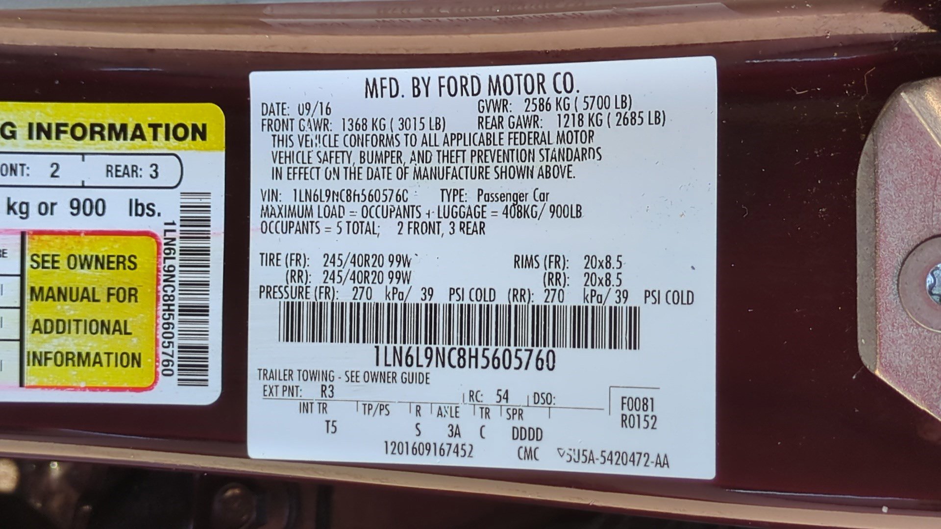 Used 2017 Lincoln Continental Reserve image 33