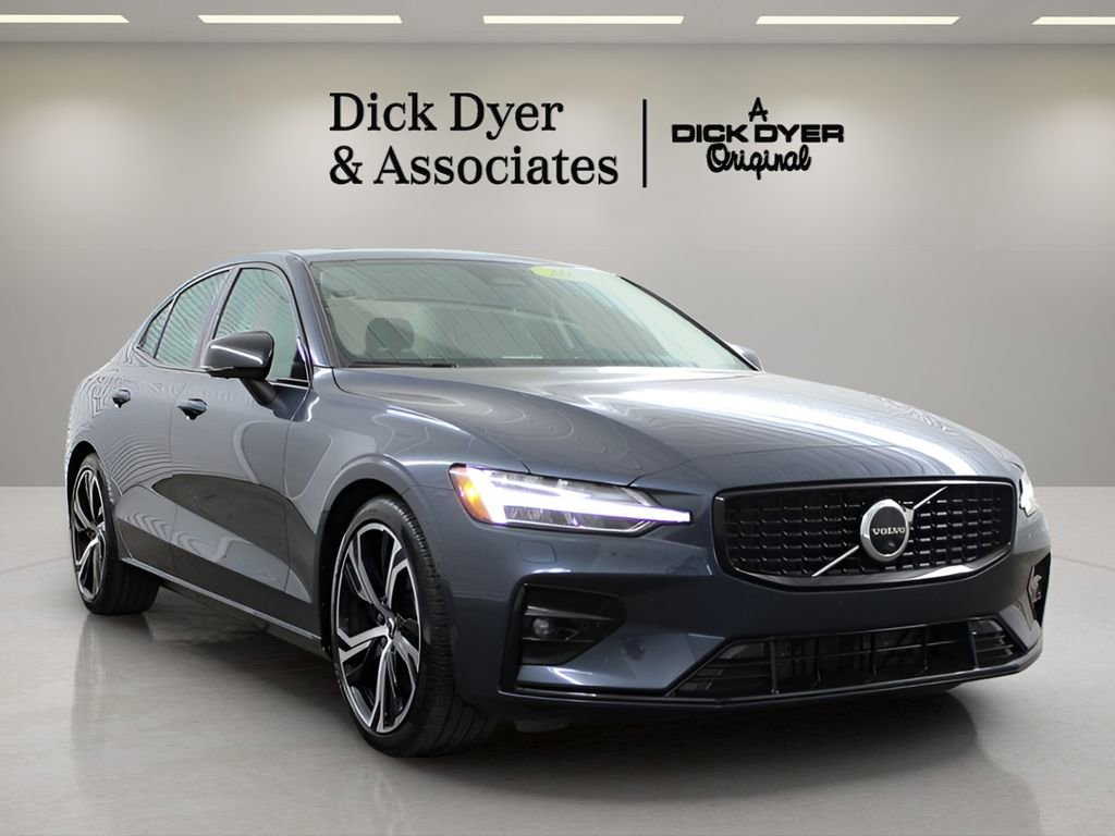 Used 2023 Volvo S60 B5 Plus w/ Climate Package video 1