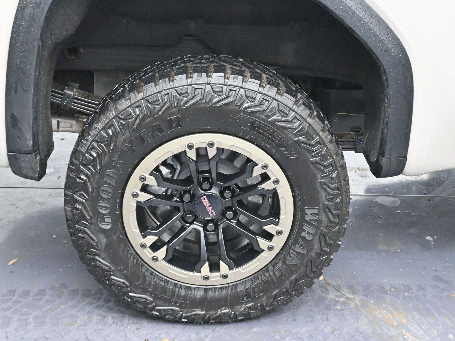 Used 2026 GMC Sierra 1500 AT4X image 36