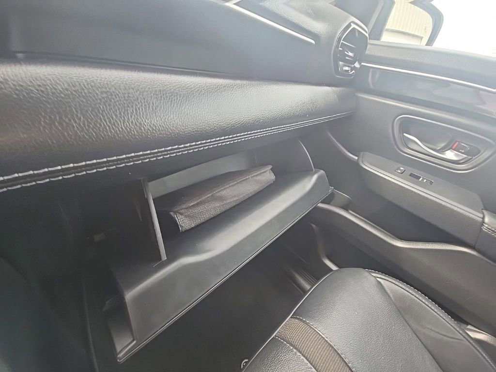 Used 2025 Honda Pilot Touring image 23