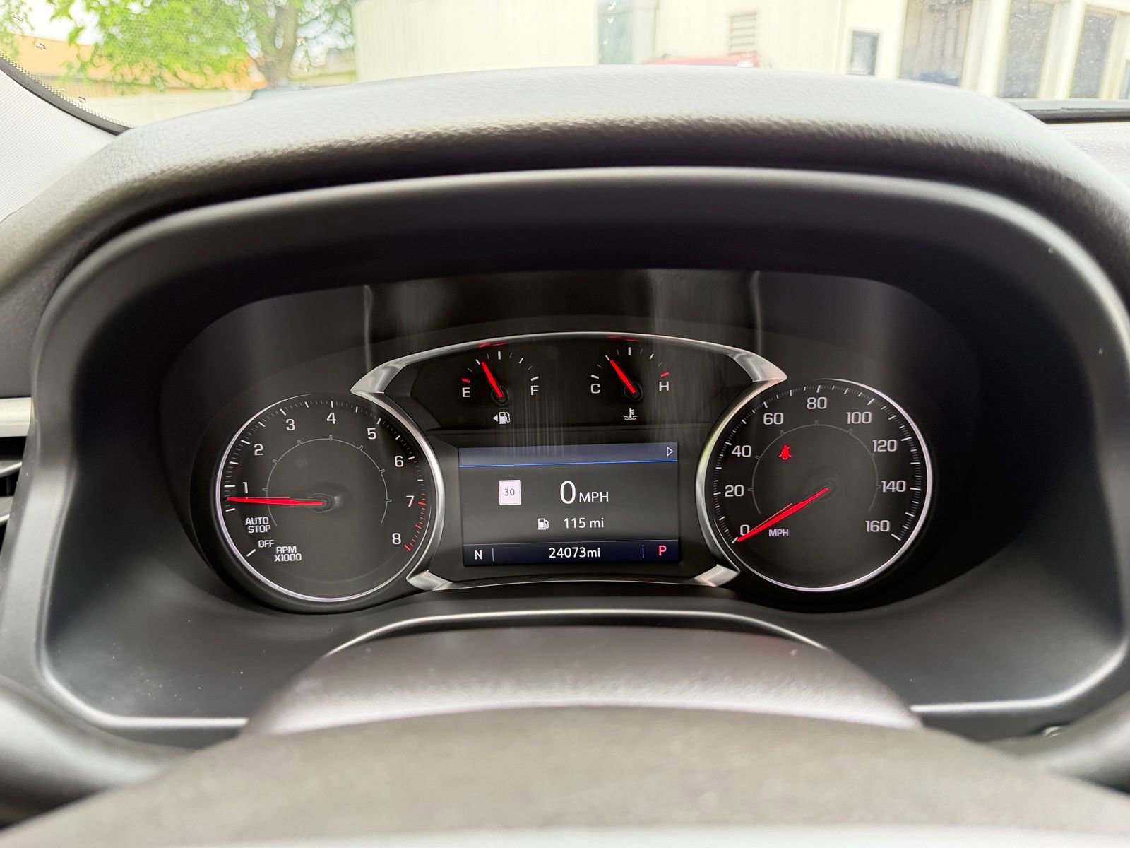Used 2023 GMC Acadia SLT FWD image 38
