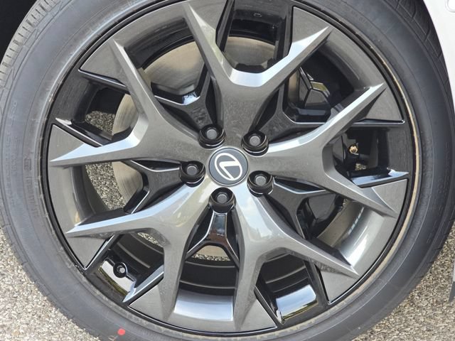 New 2026 Lexus TX 500h AWD w/ Technology Package image 16