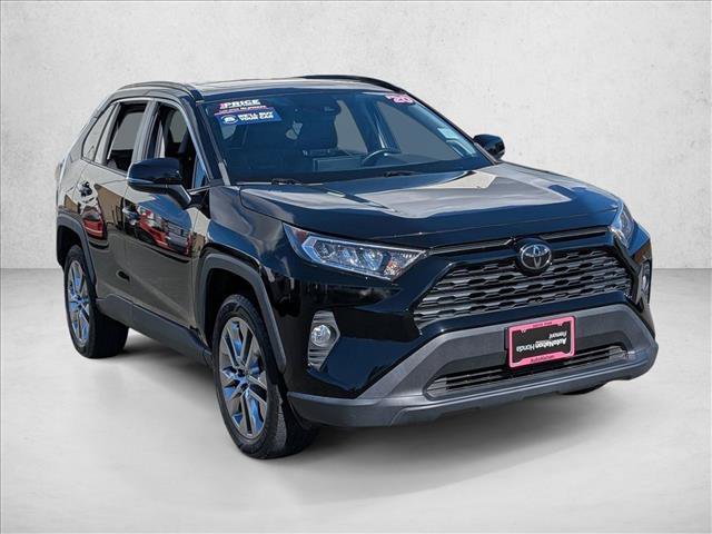 Used 2020 Toyota RAV4 XLE Premium video 3