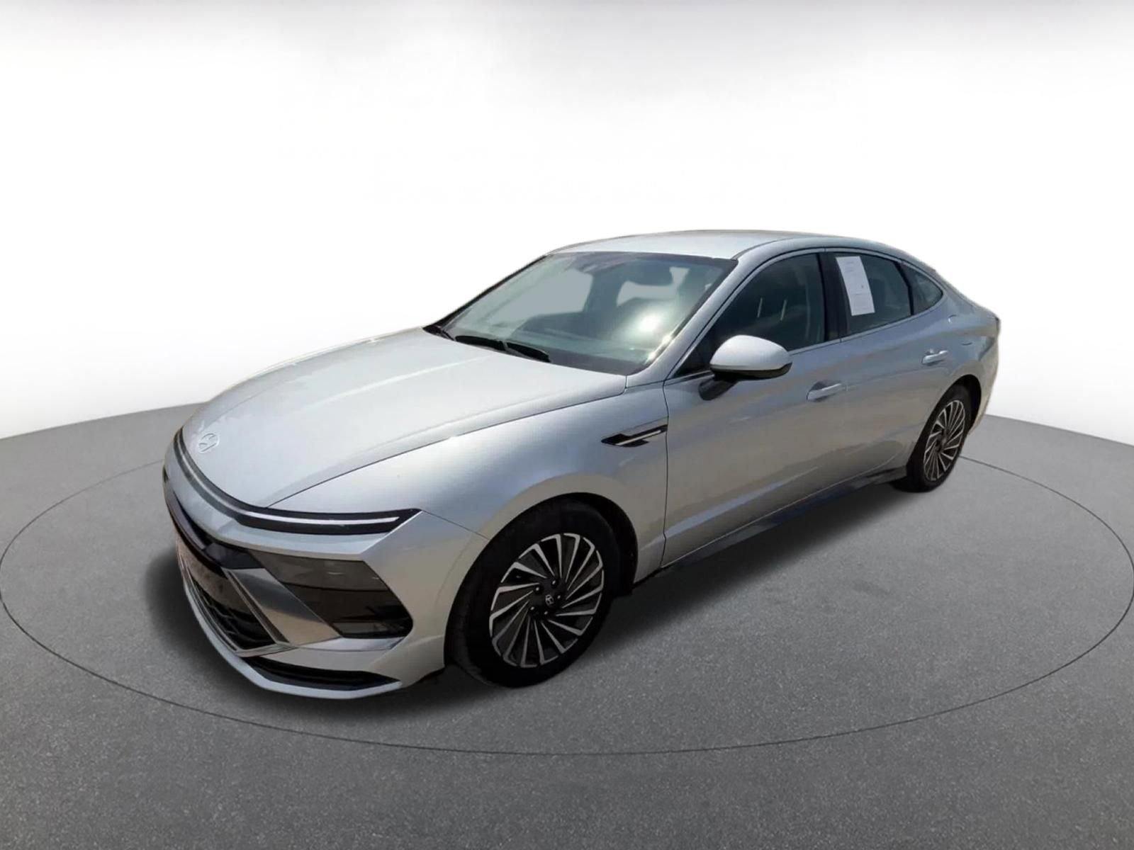 Used 2025 Hyundai Sonata SEL FWD image 8