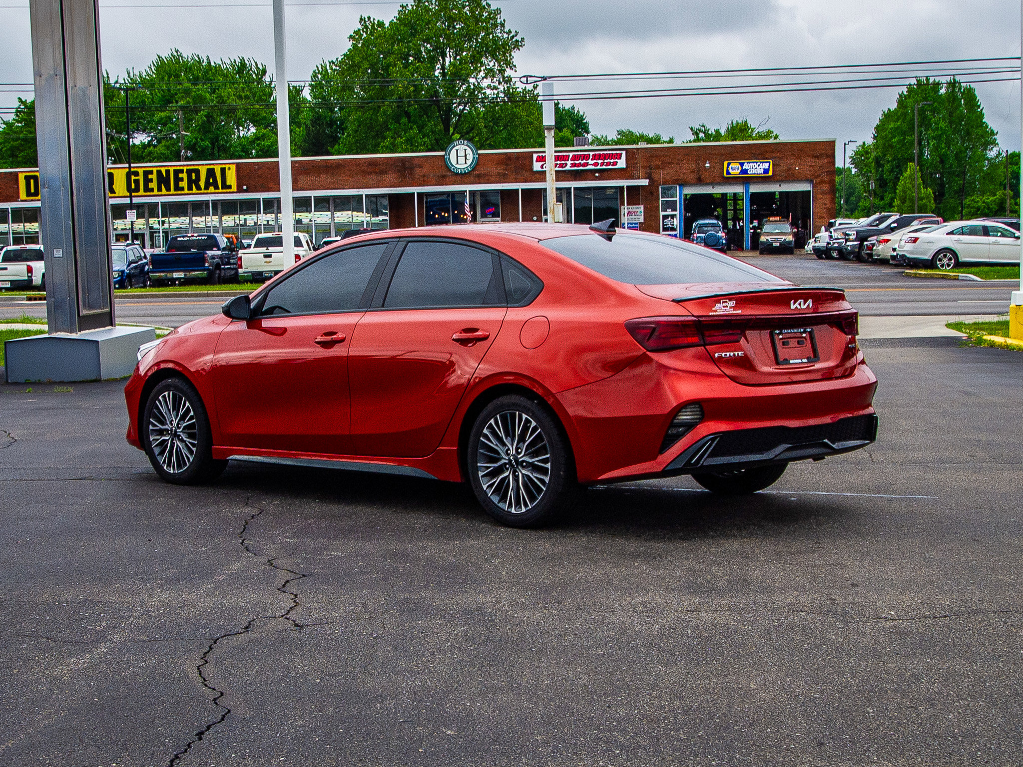 Used 2023 Kia Forte GT-Line w/ GT-Line Premium Package FWD image 5