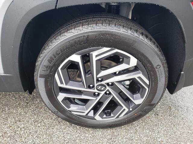 New 2025 Hyundai Tucson Limited image 12