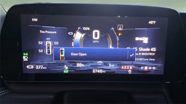 Used 2025 Chevrolet Silverado EV LT image 35