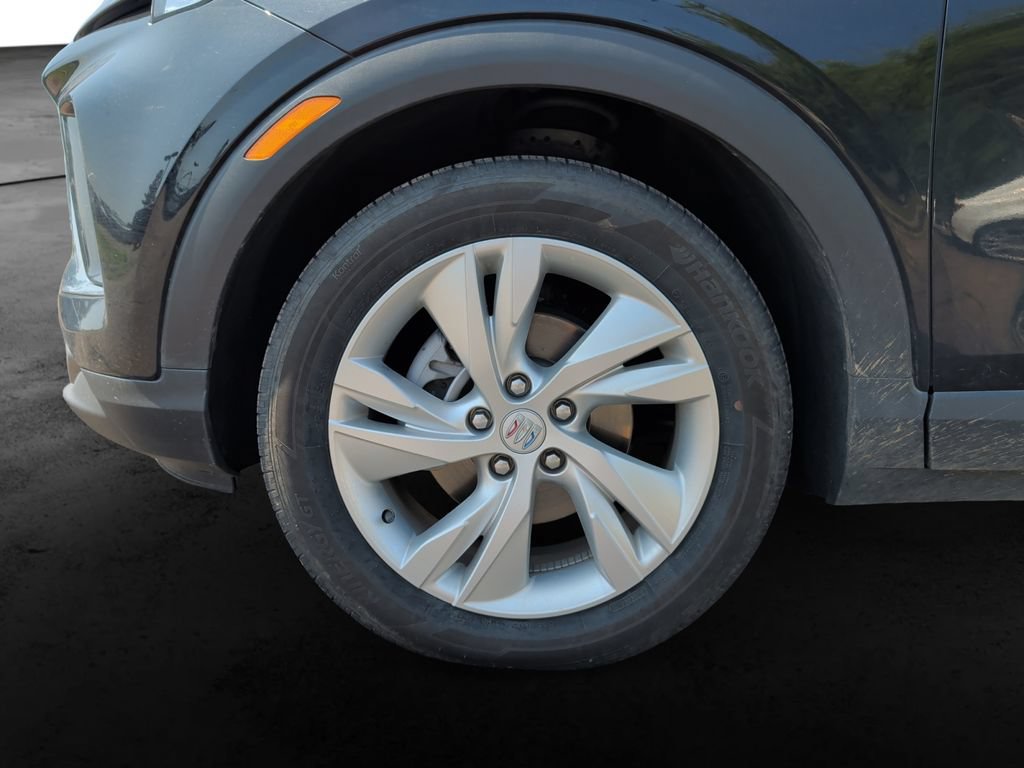 Used 2025 Buick Encore GX Preferred FWD image 9