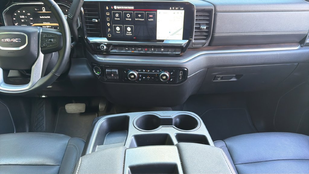 Used 2026 GMC Sierra 1500 SLT RWD image 22
