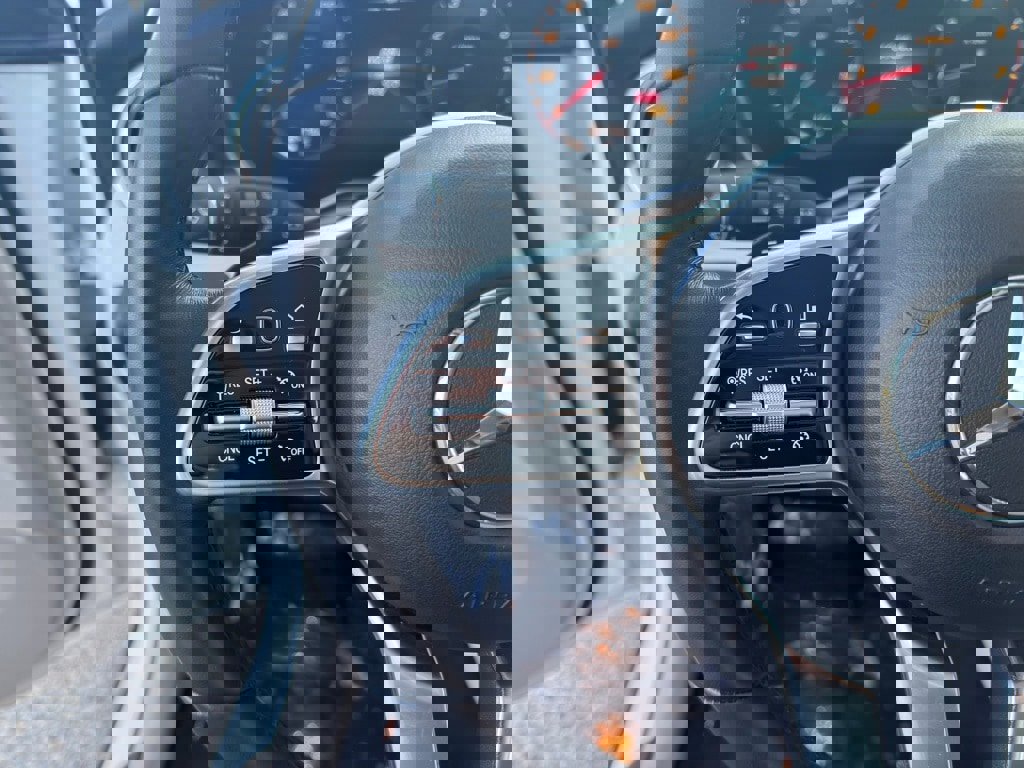 Used 2022 Mercedes-Benz GLC 300 4MATIC image 20