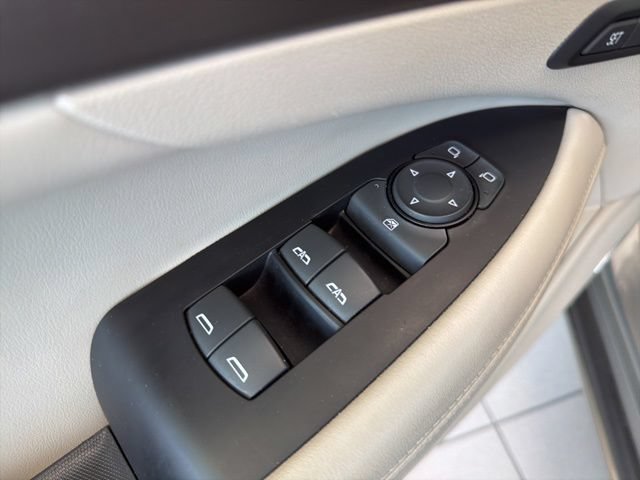 Used 2017 Buick LaCrosse Premium w/ Driver Confidence Package #2 FWD image 10