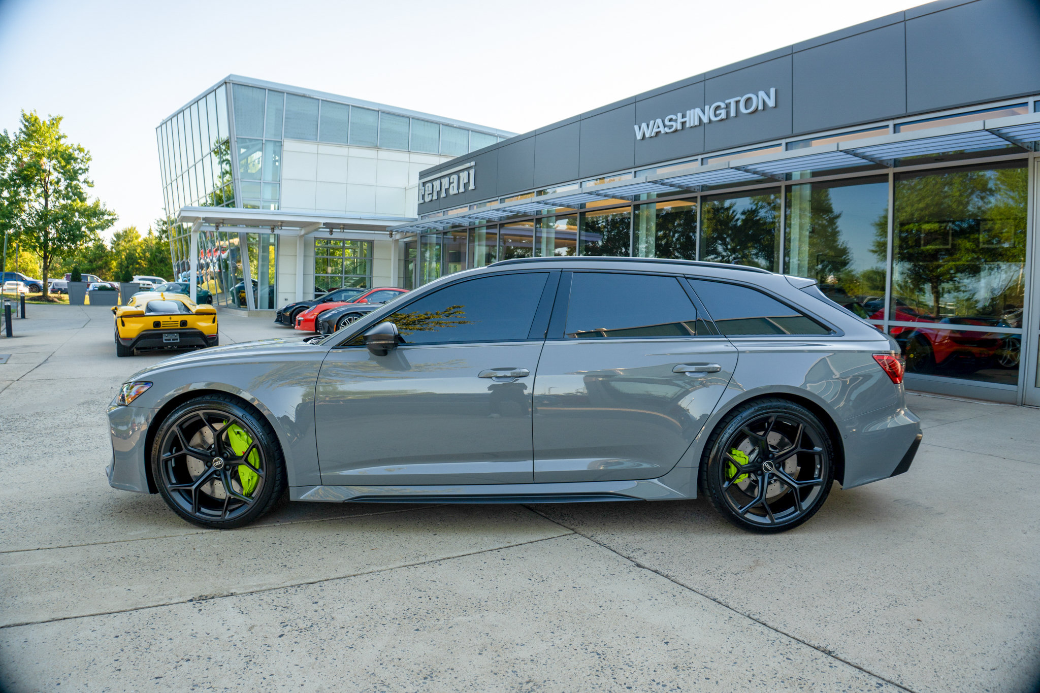 Used 2025 Audi RS 6 performance w/ Matte Carbon Package AWD/4WD image 3