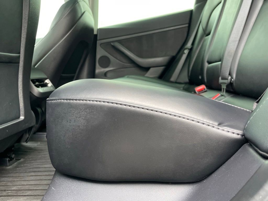 Used 2022 Tesla Model 3 Long Range AWD/4WD image 36