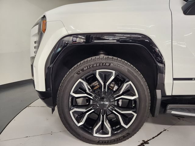 Used 2025 GMC Sierra EV Denali AWD/4WD image 11