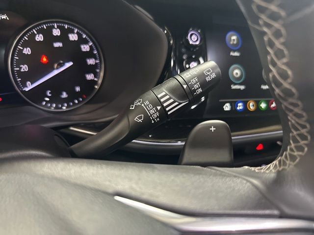 Used 2022 Buick Envision Essence w/ Safety Package image 19