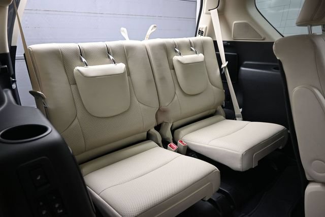 Used 2023 Lexus GX 460 Luxury w/ Sport Design Package AWD/4WD image 17