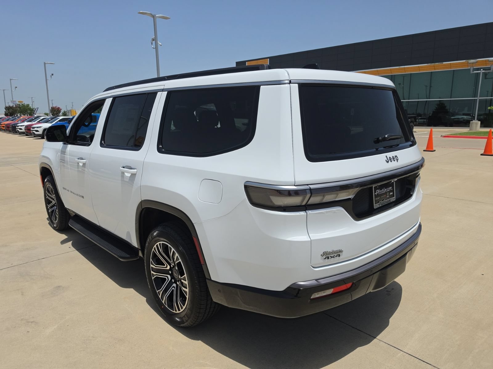 New 2026 Jeep Grand Wagoneer 4WD w/ Premium Group I image 3