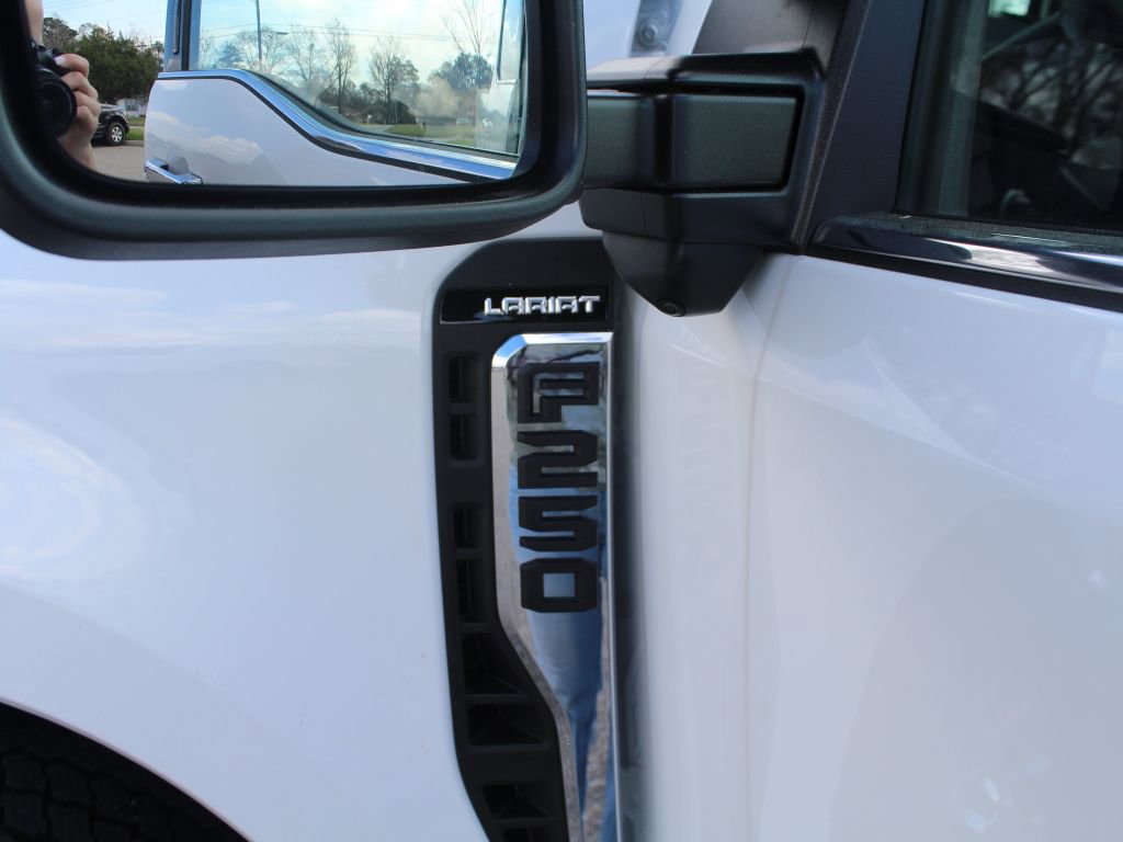 New 2026 Ford F250 Lariat w/ Lariat Ultimate Package image 13