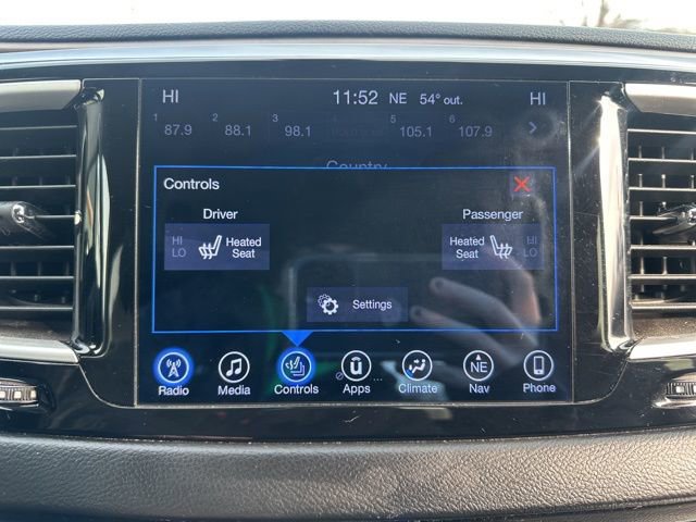 Certified 2017 Chrysler Pacifica Touring-L image 39