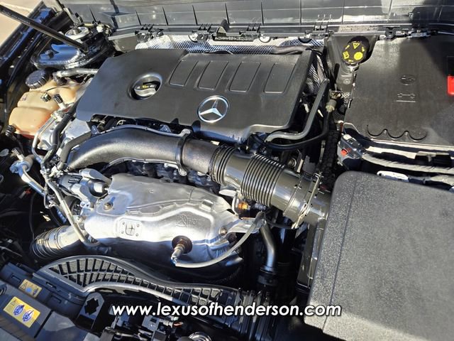 Used 2022 Mercedes-Benz GLB 250 4MATIC image 18