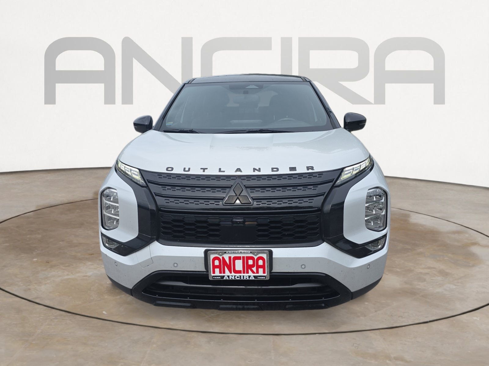Used 2023 Mitsubishi Outlander SE Black Edition FWD image 5