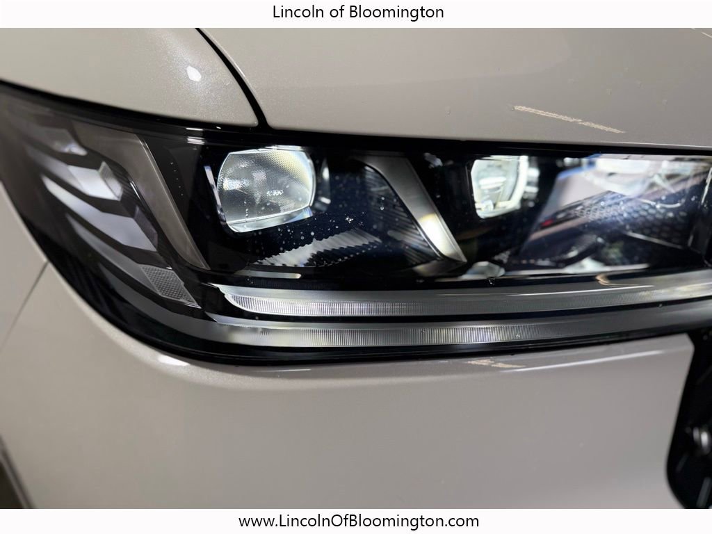 New 2025 Lincoln Navigator L Black Label image 12