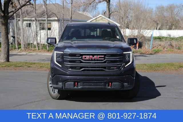Used 2022 GMC Sierra 1500 AT4 w/ AT4 Premium Package AWD/4WD image 2