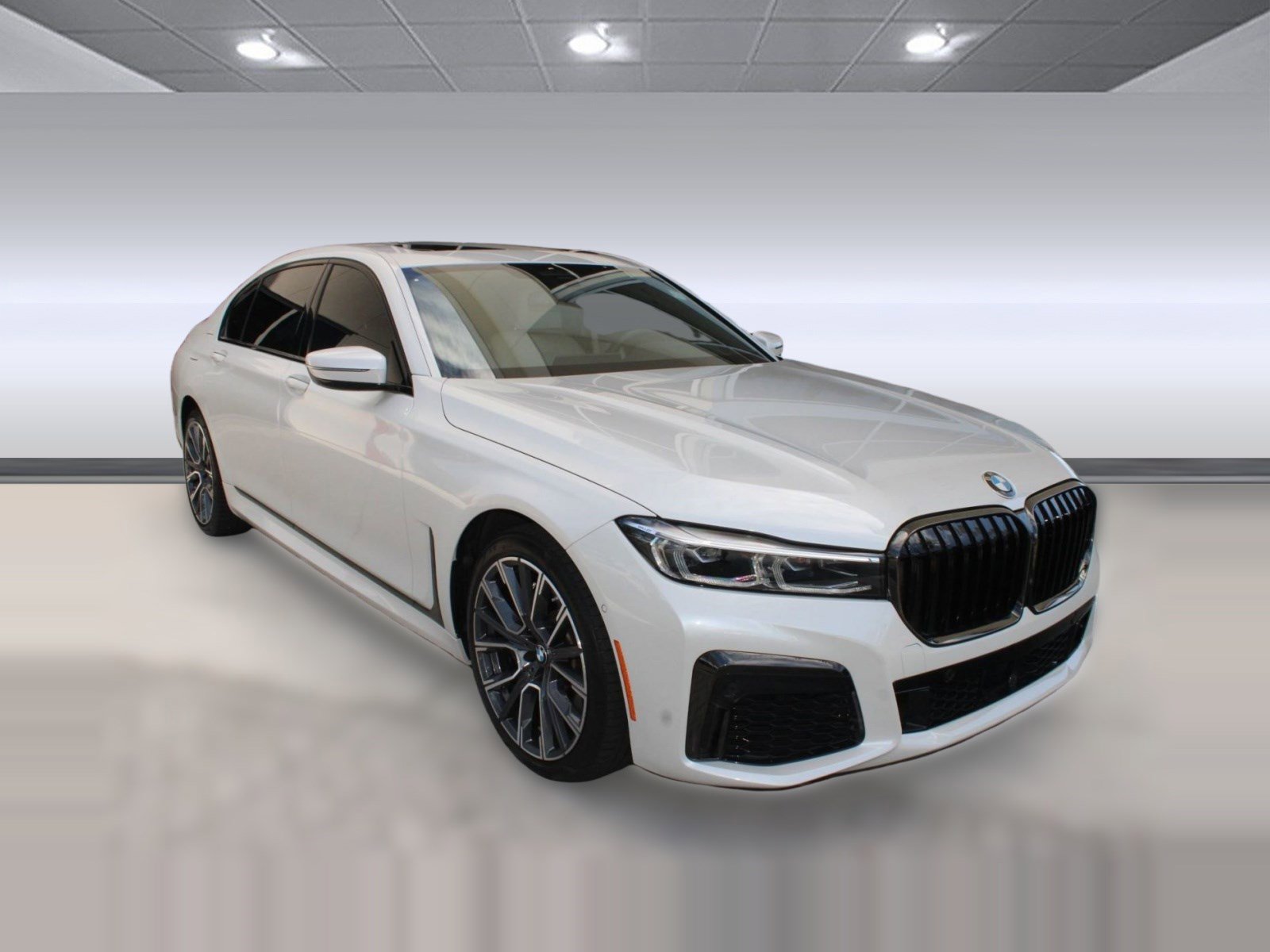 Used 2022 BMW 750i xDrive w/ Luxury Rear Seating Package image 7