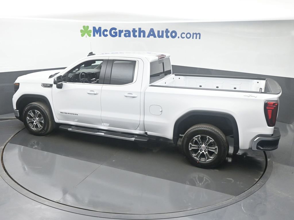 New 2025 GMC Sierra 1500 SLE w/ Preferred Package image 18