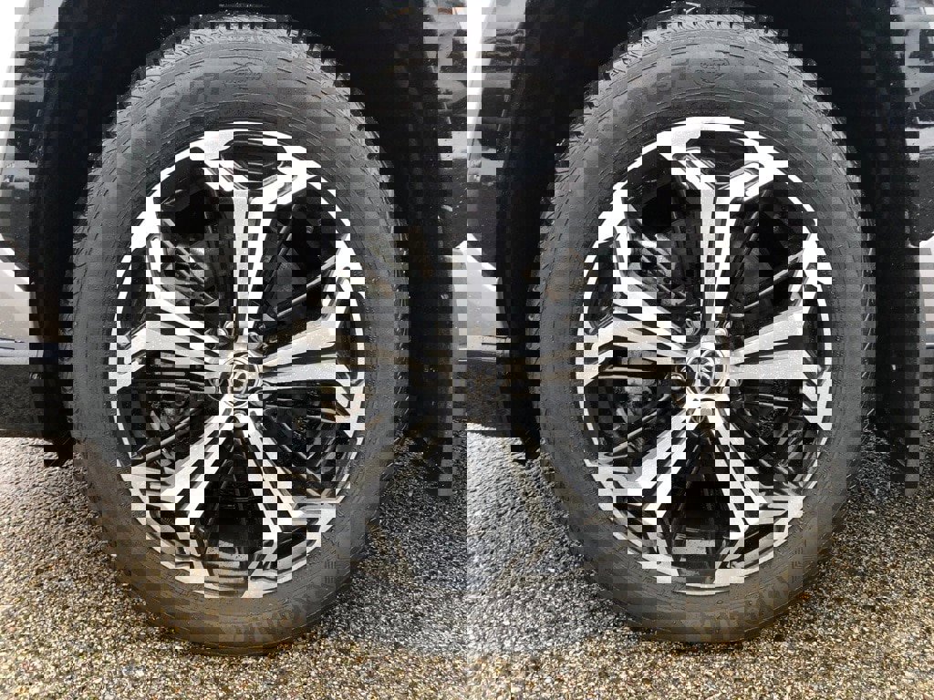 Used 2023 Toyota RAV4 XSE w/ Weather Package image 9