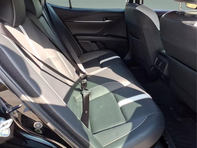 Used 2025 Toyota Camry SE FWD image 14