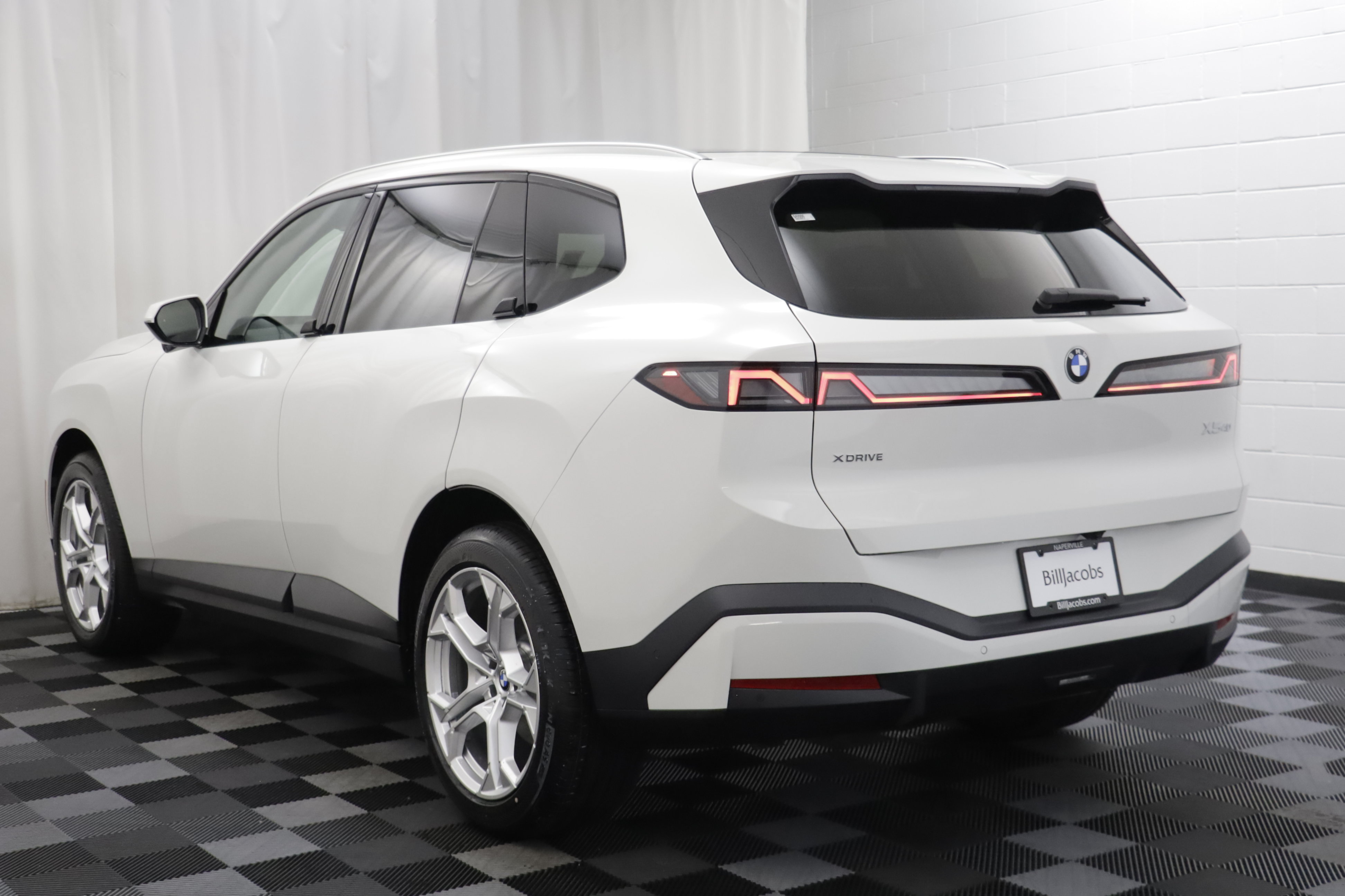 New 2027 BMW X5 xDrive40i AWD/4WD image 14