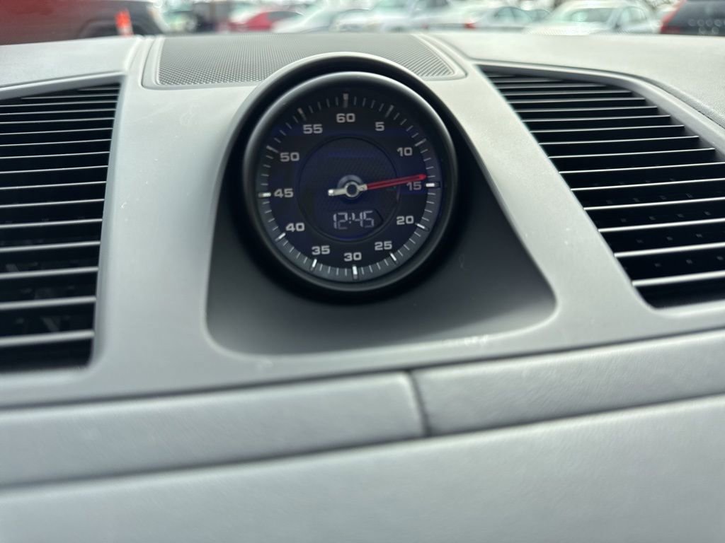 Used 2023 Porsche Cayenne GTS image 29