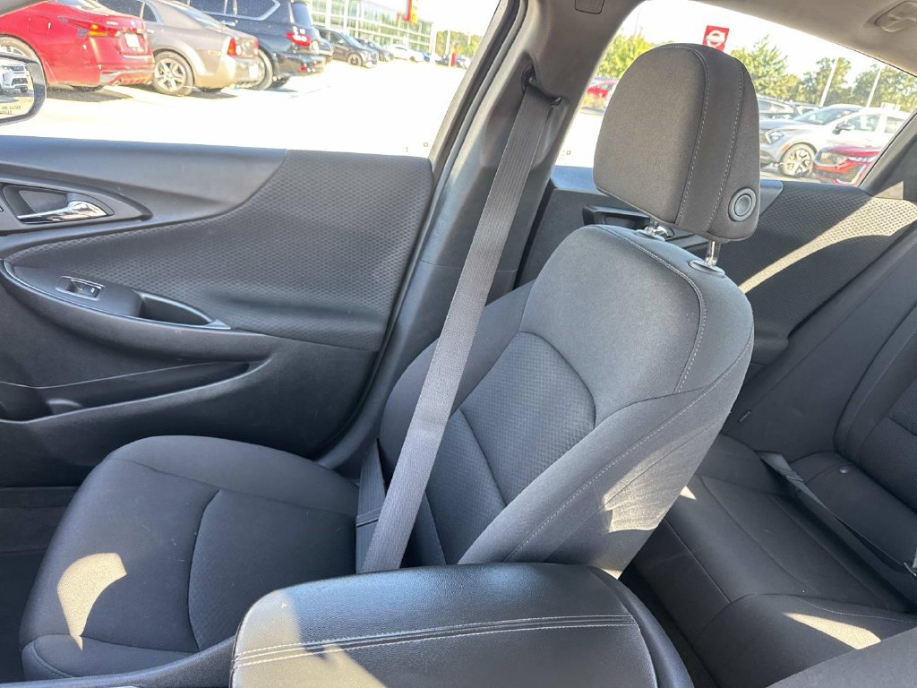 Used 2024 Chevrolet Malibu LT FWD image 19