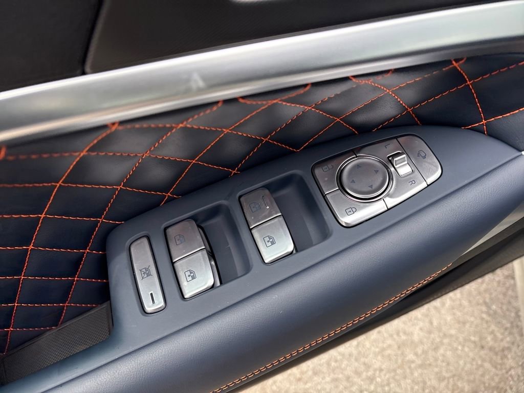 New 2026 Genesis G70 3.3T Prestige image 12