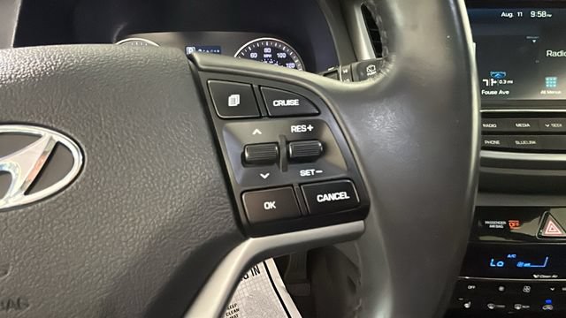 Used 2016 Hyundai Tucson Limited w/ Option Group 03 AWD/4WD image 17
