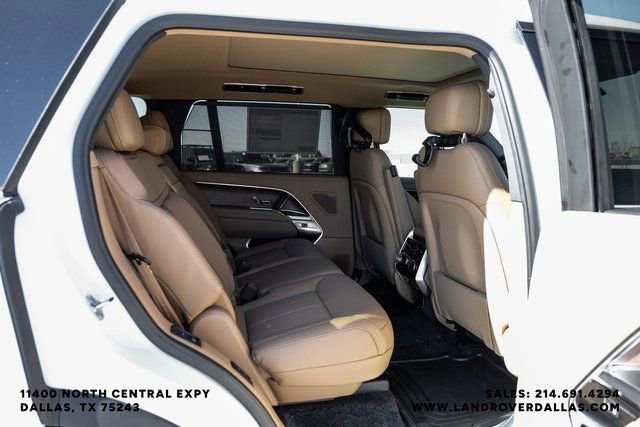 New 2026 Land Rover Range Rover Long Wheelbase SE image 35