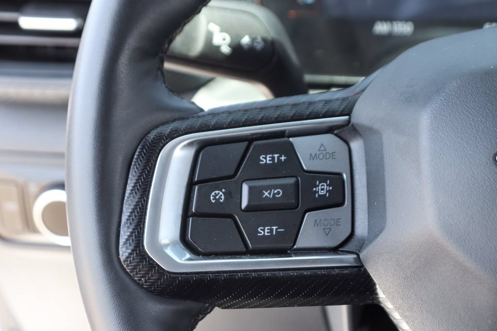 Used 2025 Ford Mustang Coupe RWD image 21