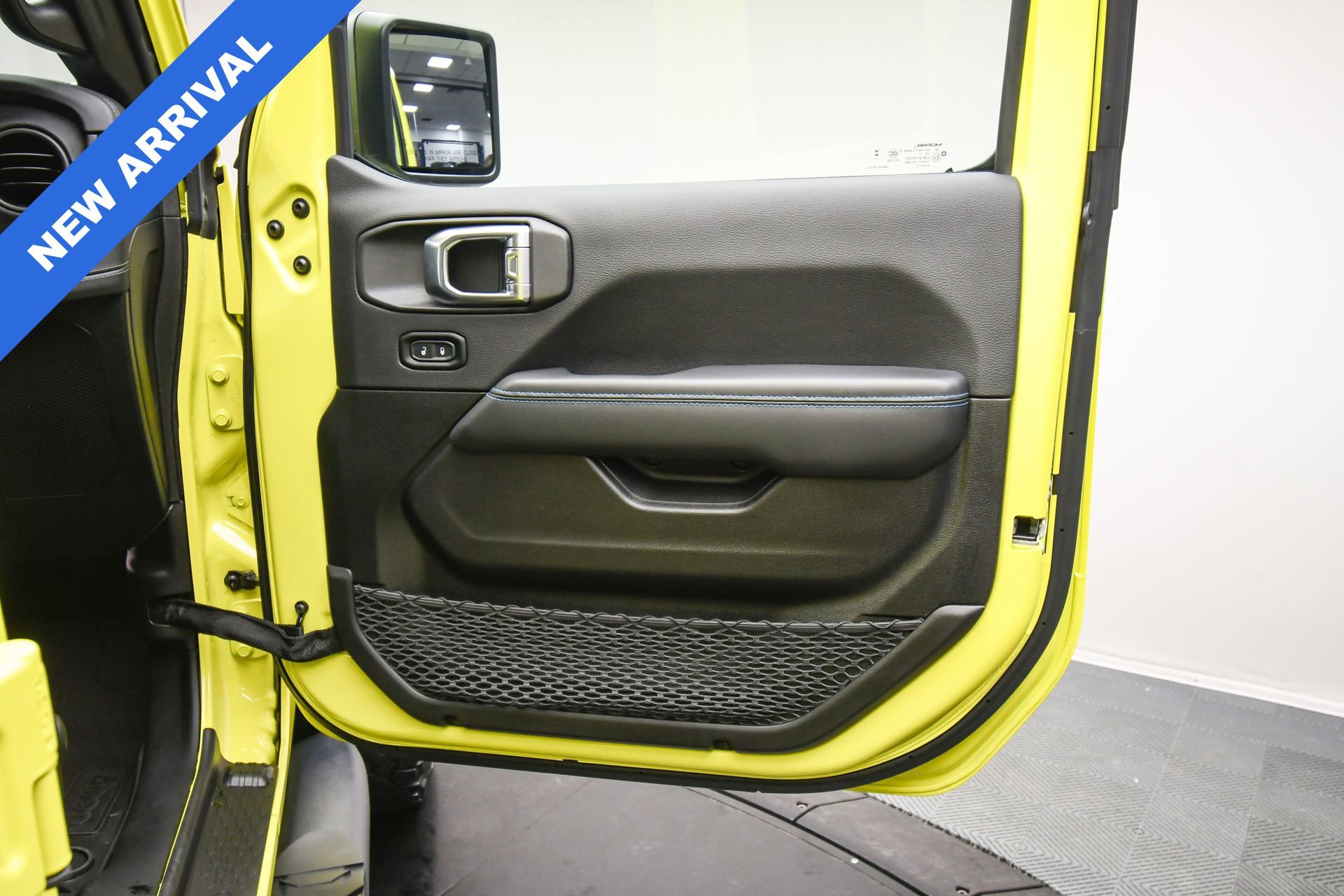 Used 2024 Jeep Wrangler Unlimited Rubicon 4xe image 42